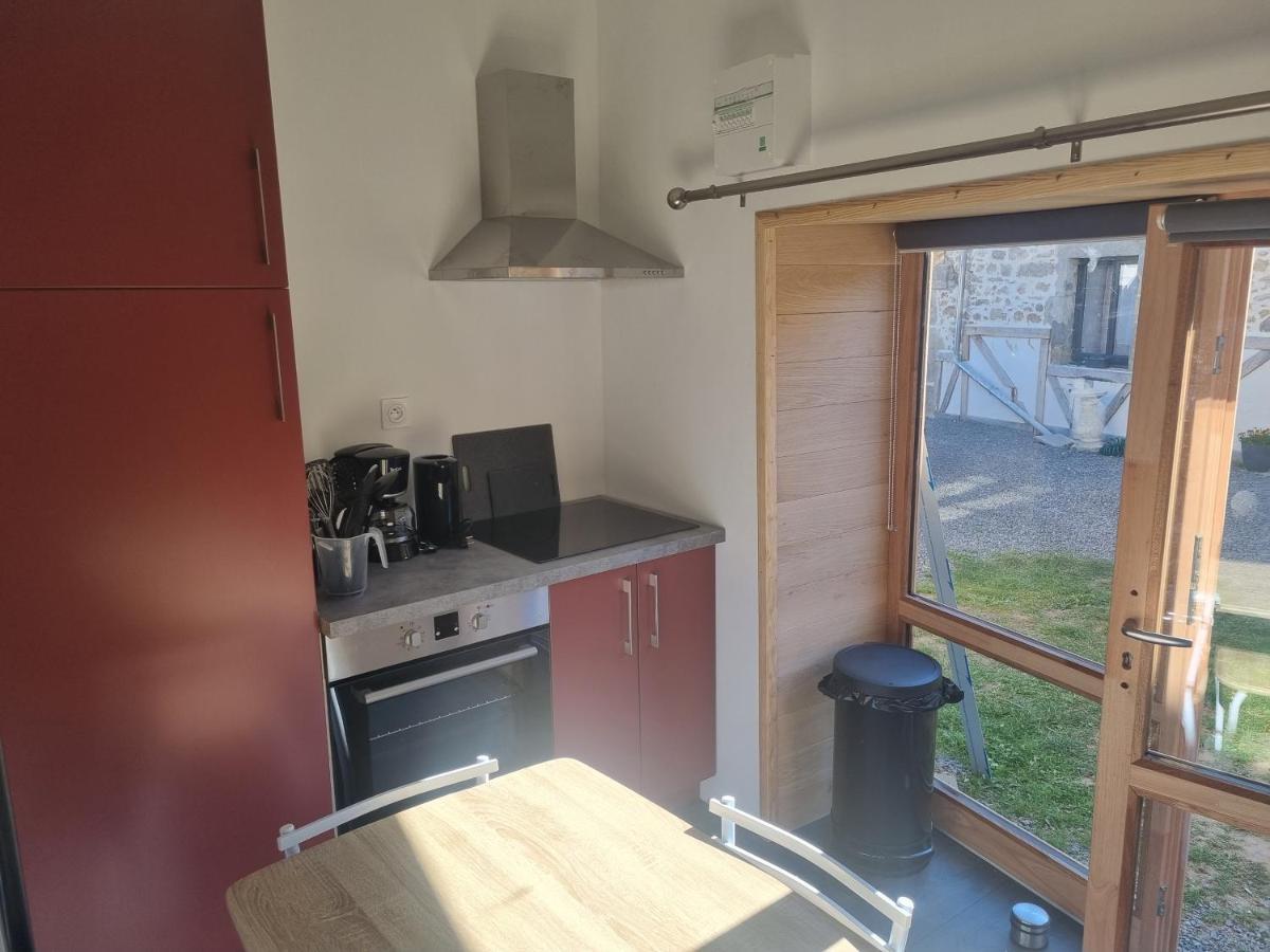 Jolie Petite Maison Dans Village Fortifie Brigueuil المظهر الخارجي الصورة